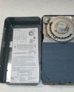 TIMECLOCK,24HR,1-27MIN ADJ,240V,60HZ,2HP